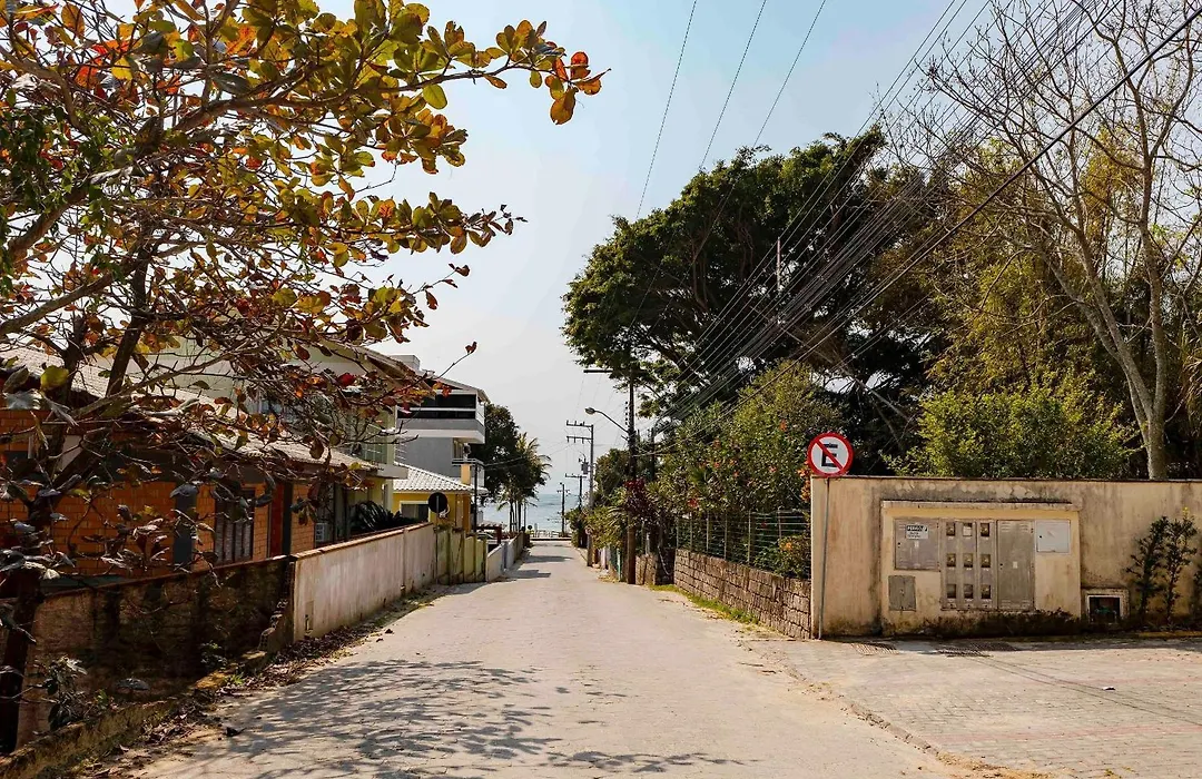 Apartamento a Poucos Passos da Praia da Conceição-1